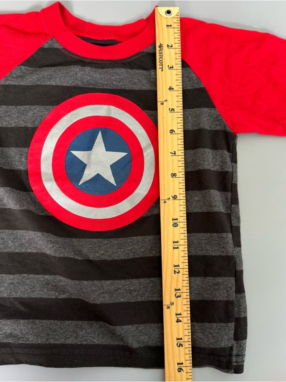 💜3/$15 Marvel Captain America Toddler Striped T-Shirt – Red & Black – Size 4T - Picture 7 of 8
